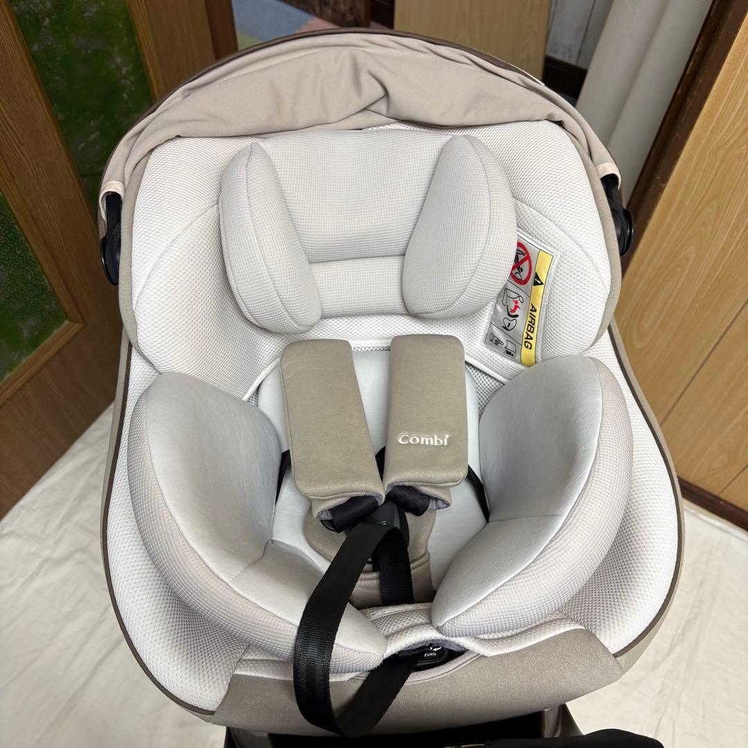コンビ クルムーヴスマート ISOFIX エッグショック チャイルドシート 美品
