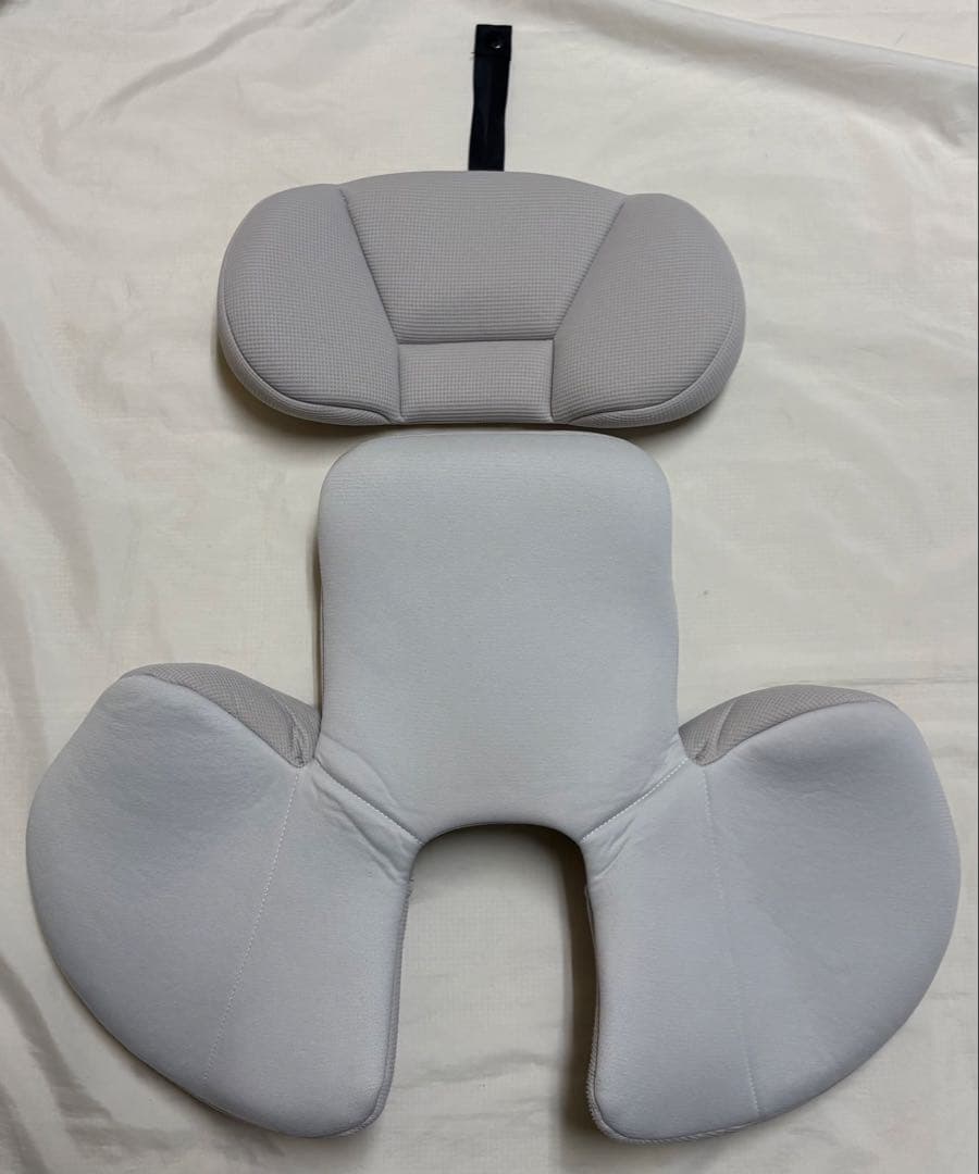 コンビ クルムーヴスマート ISOFIX エッグショック チャイルドシート 美品