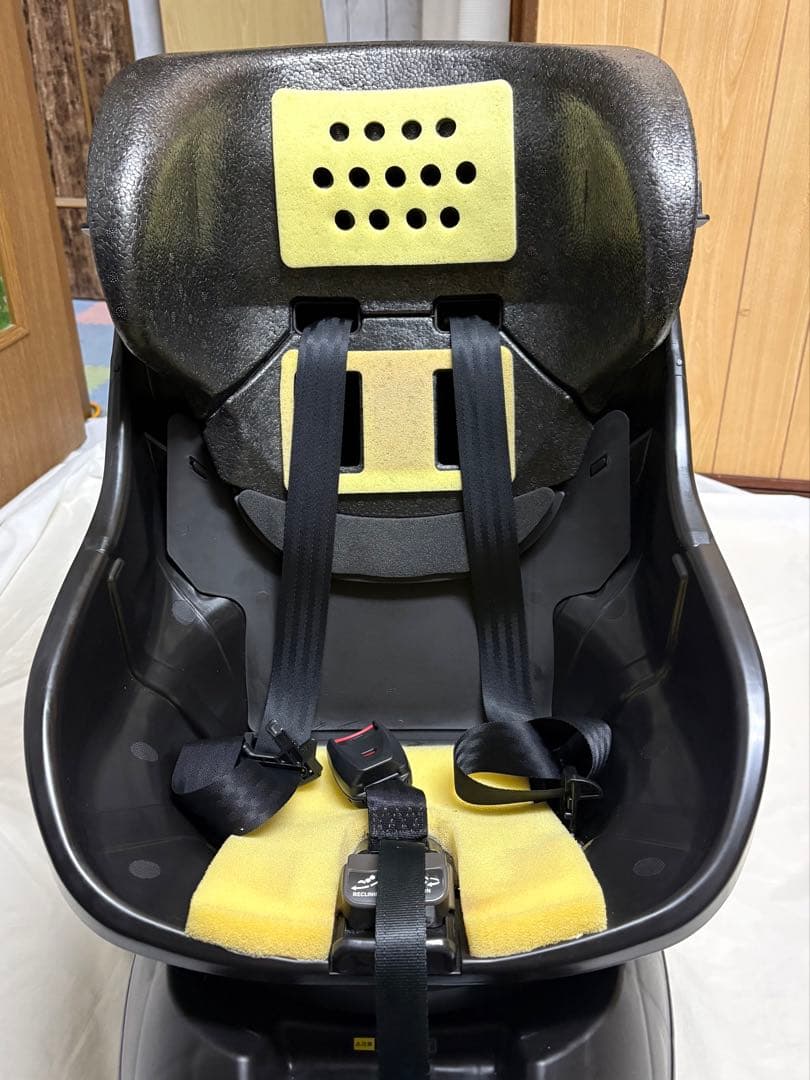 コンビ クルムーヴスマート ISOFIX エッグショック チャイルドシート 美品