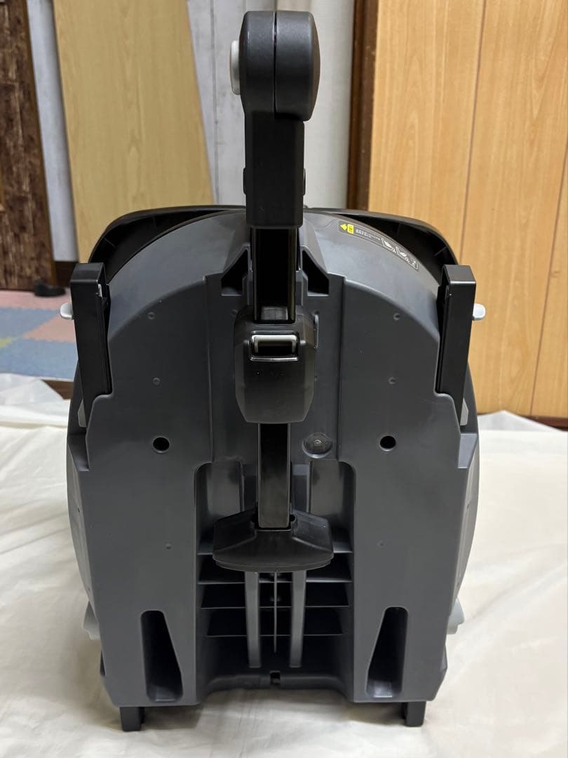 コンビ クルムーヴスマート ISOFIX エッグショック チャイルドシート 美品