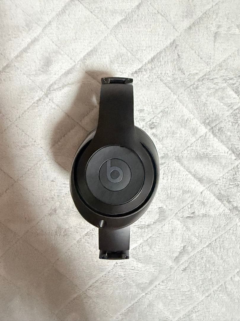 Beats studio pro ワイヤレスヘッドホン　ブラック