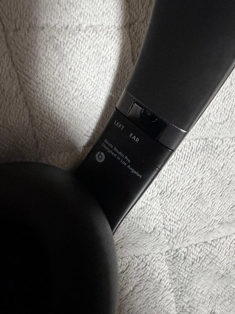 Beats studio pro ワイヤレスヘッドホン　ブラック