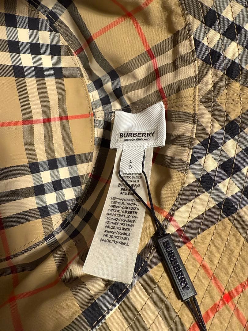 BURBERRY ブラック バケットハット 新品未使用タグ付き