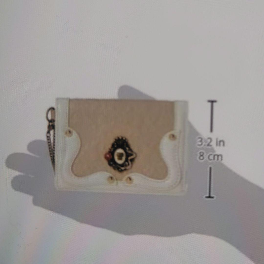 ANNA SUI 装飾付きパスケース