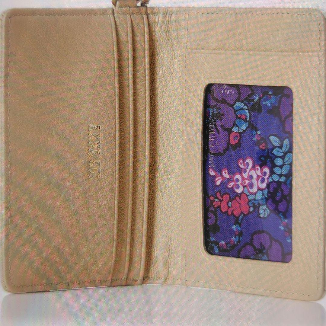 ANNA SUI 装飾付きパスケース