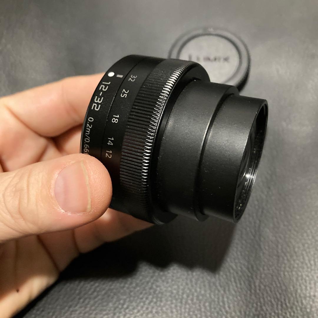 LUMIX 12-32mm F3.5-5.6 O.I.S. 黒