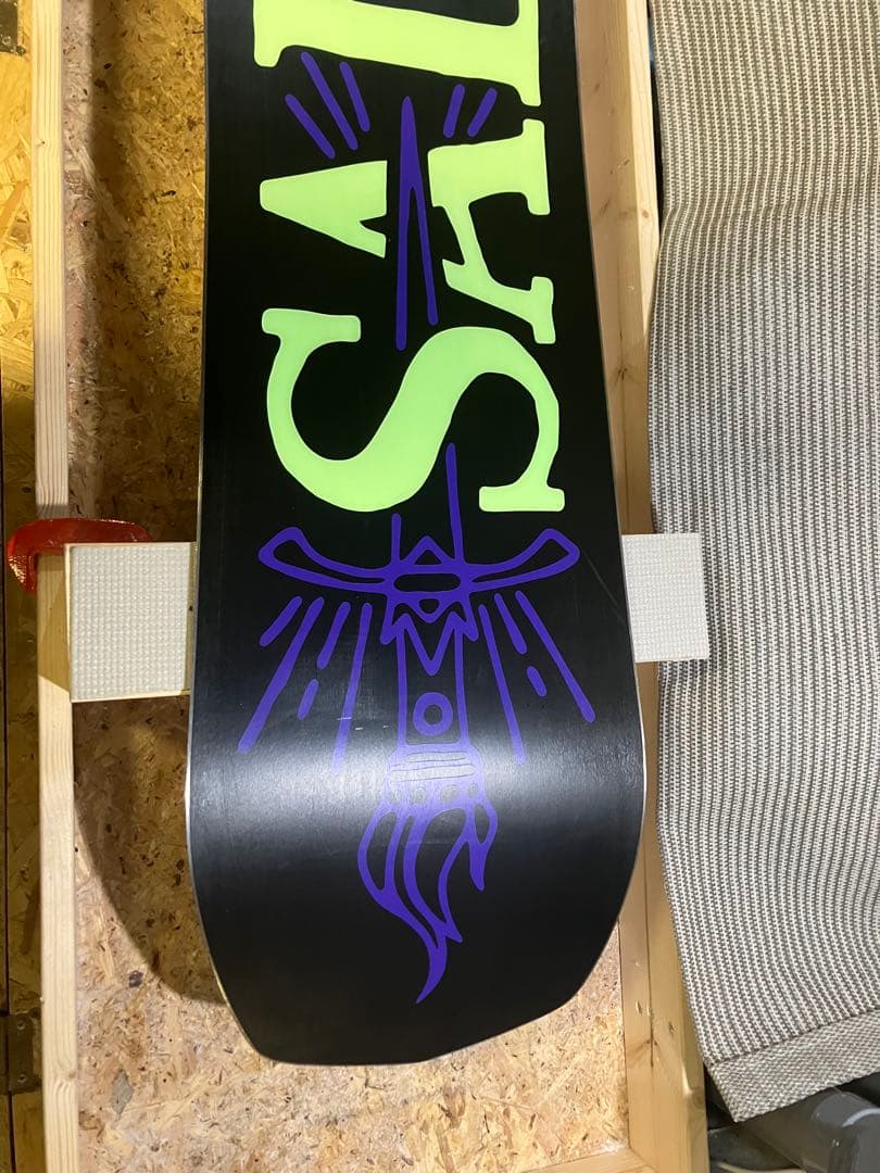 スノーボード SALOMON ASSASSIN 156 22-23