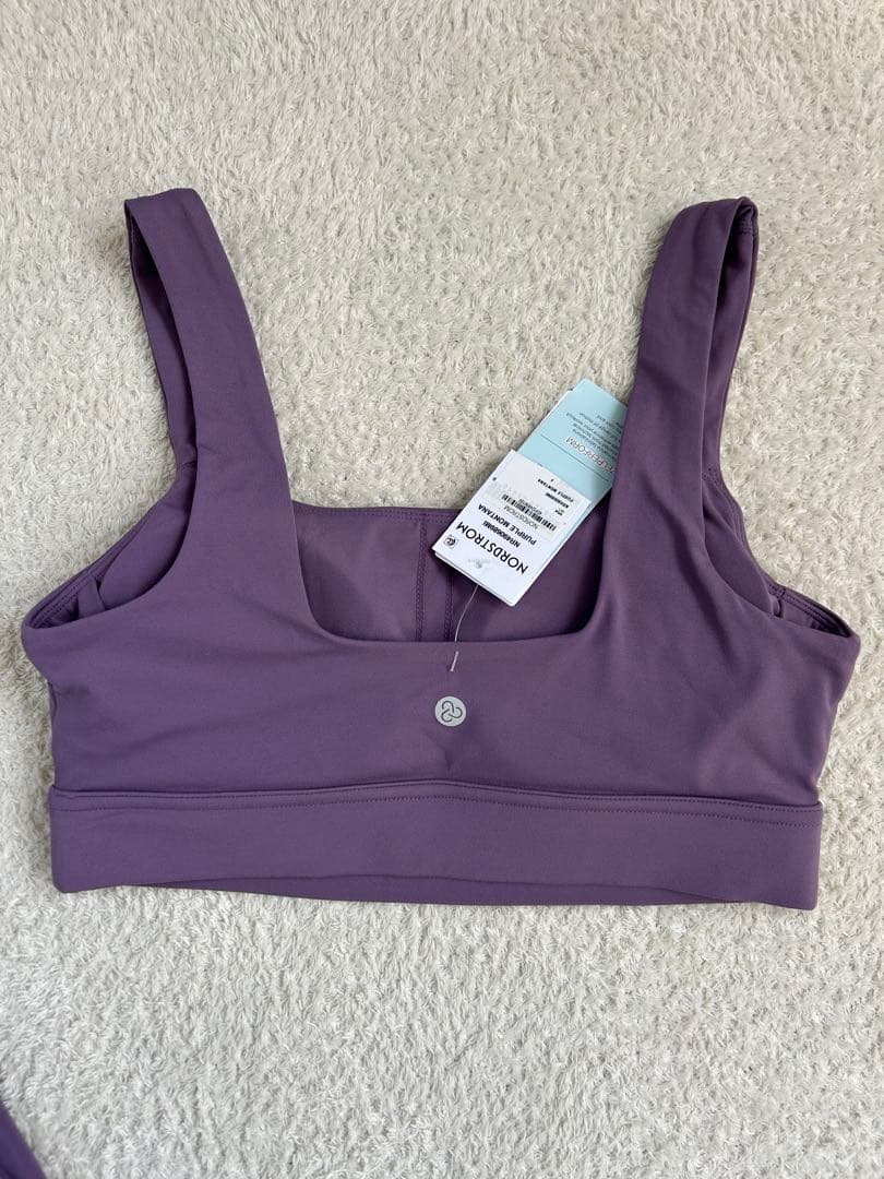 専用　ヨガウェア　パープル　上下セット　新品　Sサイズ