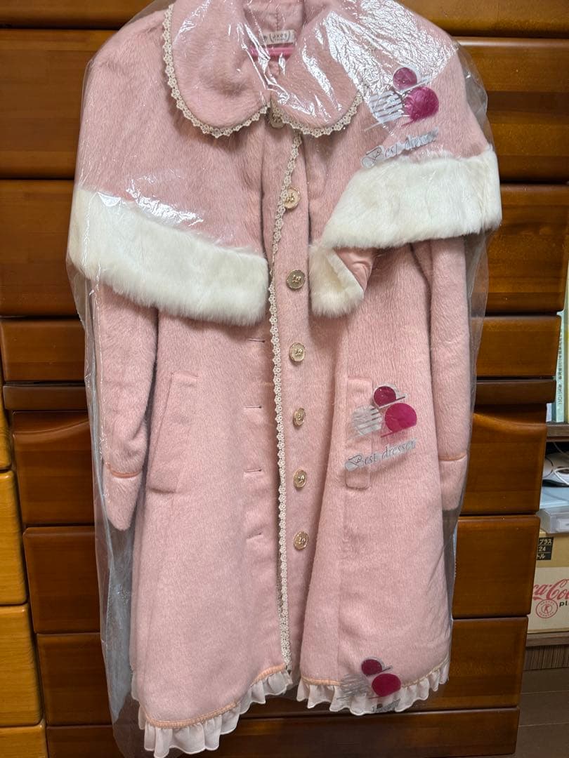 axesfemme ピンク ケープ付きコート