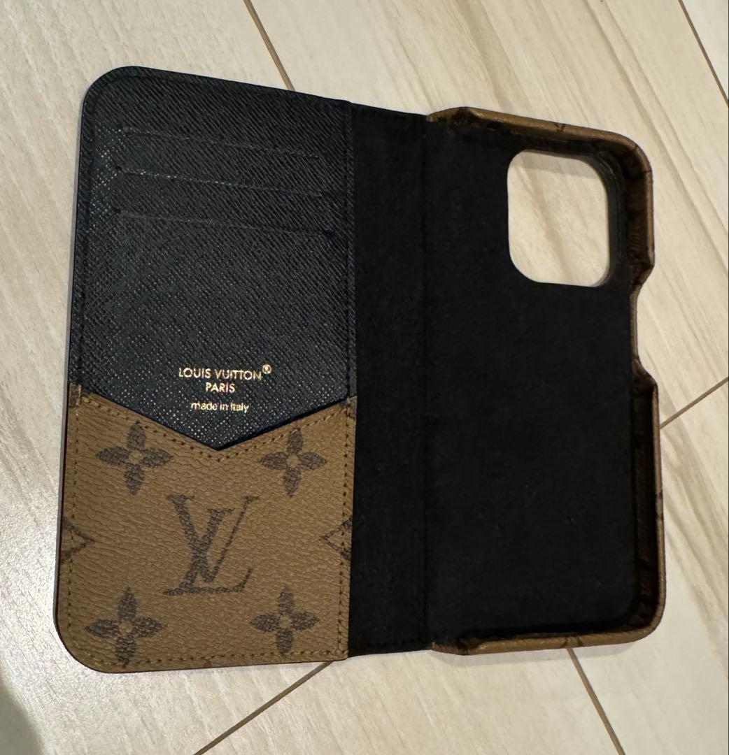 LOUIS VUITTON iPhone15Pro ケース
