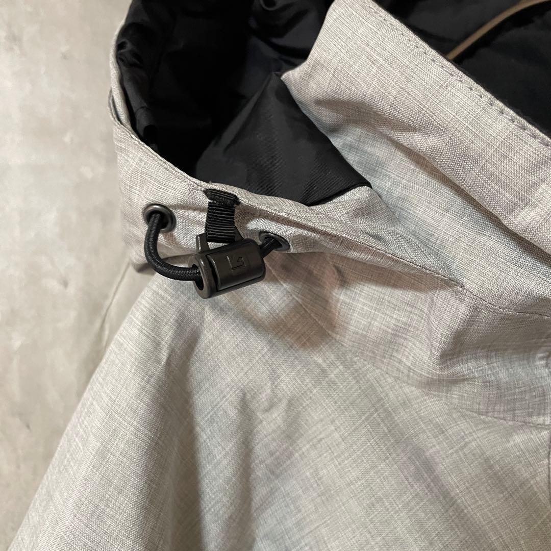 Burtonバートンスキーウェアスノーボードジャケットパーカーフード付白ホワイト