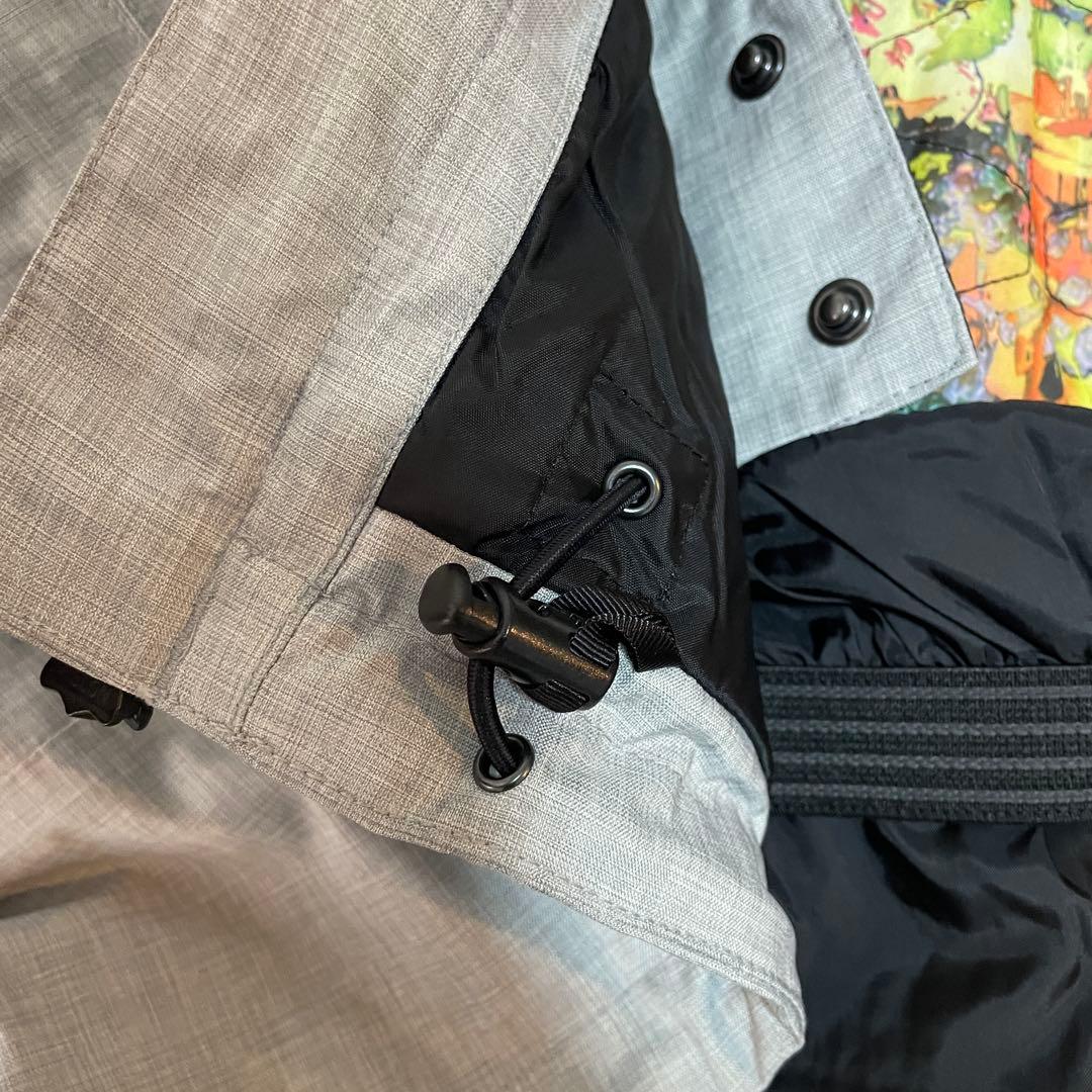 Burtonバートンスキーウェアスノーボードジャケットパーカーフード付白ホワイト