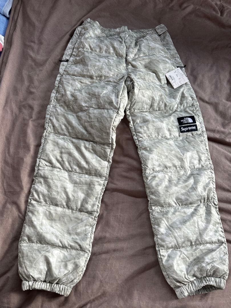 国内正規　シュプリーム　ペーパーヌプシ　パンツ