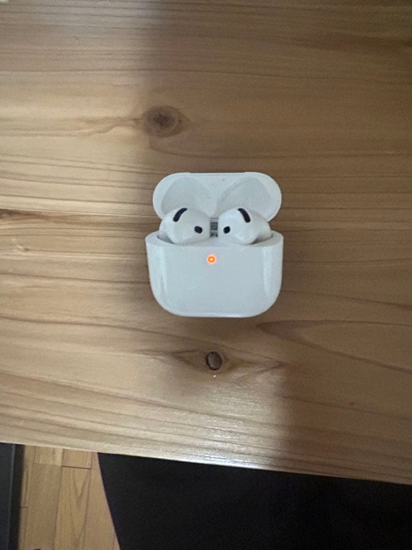 ね*う様 airpods 第4世代　ノイズキャンセリング機能搭