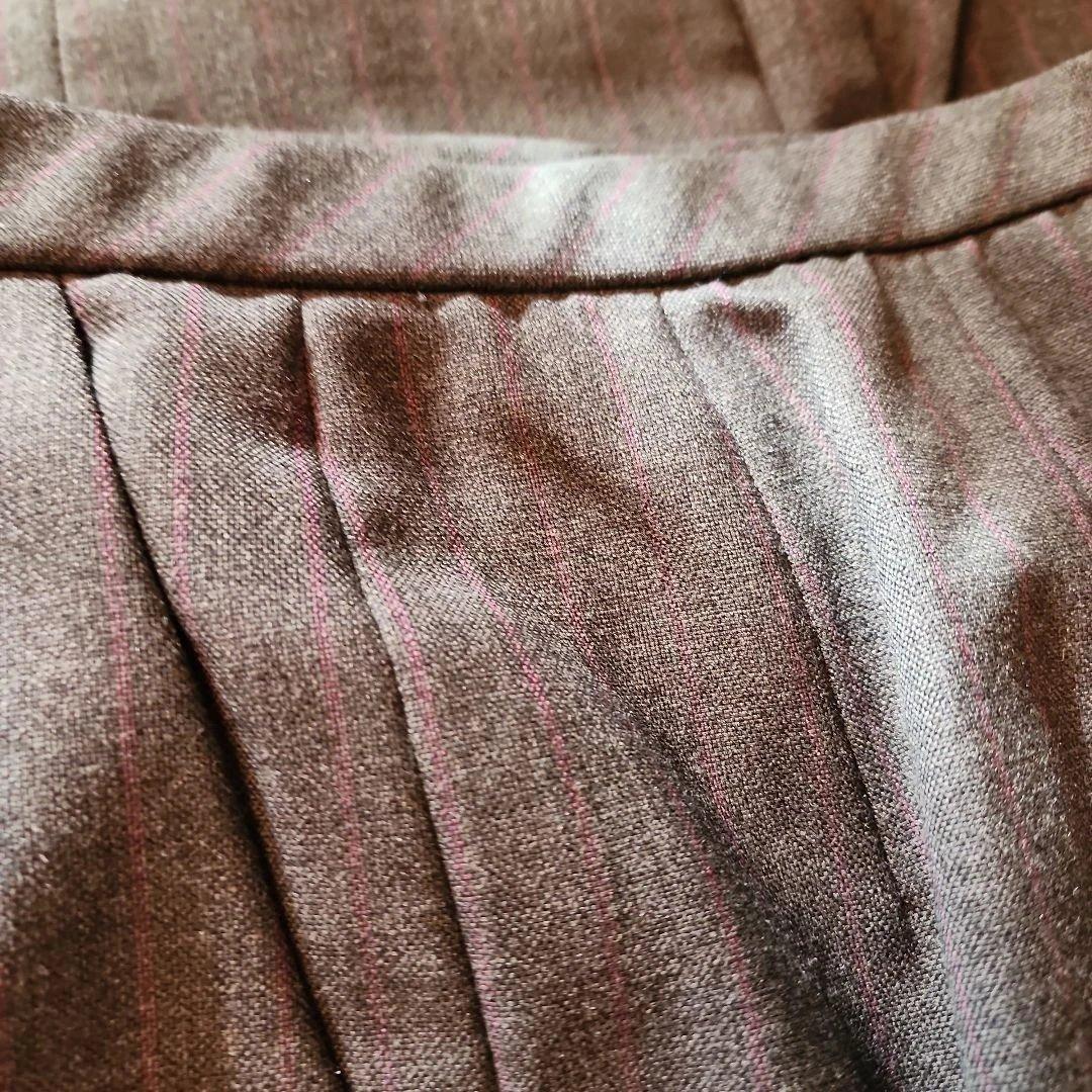 新品、未使用、レリアン、イタリア製 ストライプ テーラードジャケットスーツ。