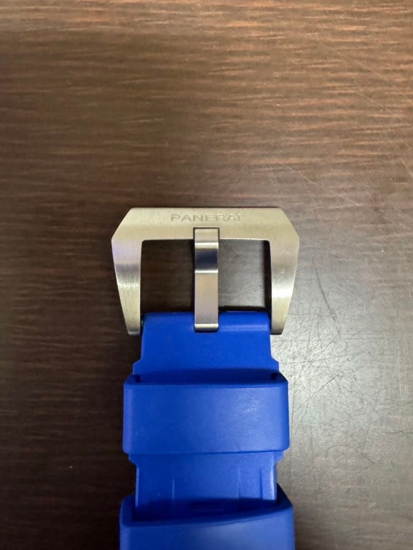 【ほぼ未使用】パネライ 純正　ラバーベルト　尾錠付き