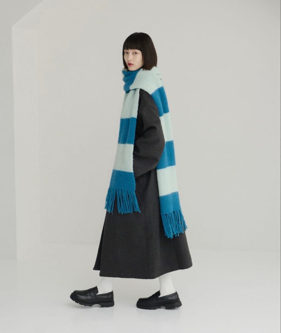 haek ボーダーフリンジマフラー ブルー