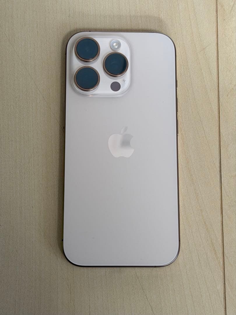 「美品」　iPhone 16 pro 128GB デザートチタニウム