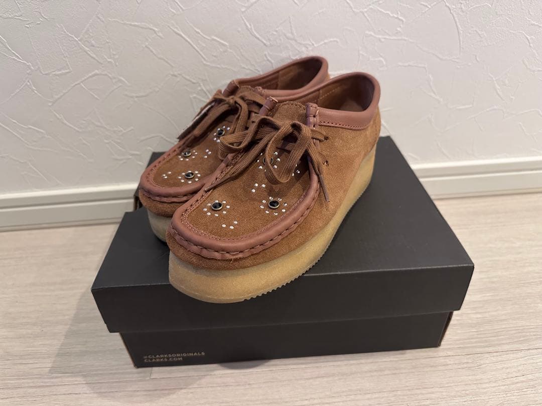 Clarks クラークス、ワラビー