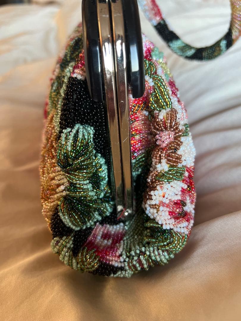 【送料無料】花柄 ビーズ手刺繍 ハンドバッグ パーティー フォーマル　状態キレイ