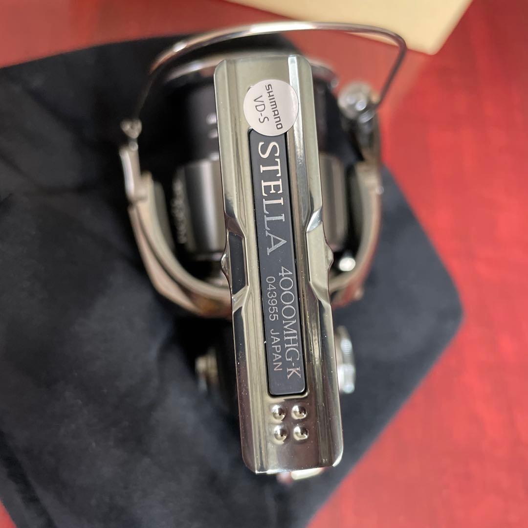 新品未使用　22ステラ　4000MHG シマノ