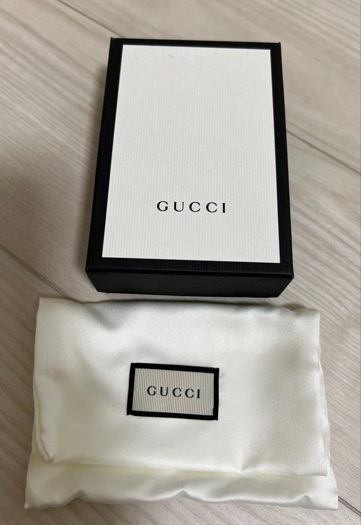 【新品未使用】GUCCI BOWY リボン キーケース ブラック