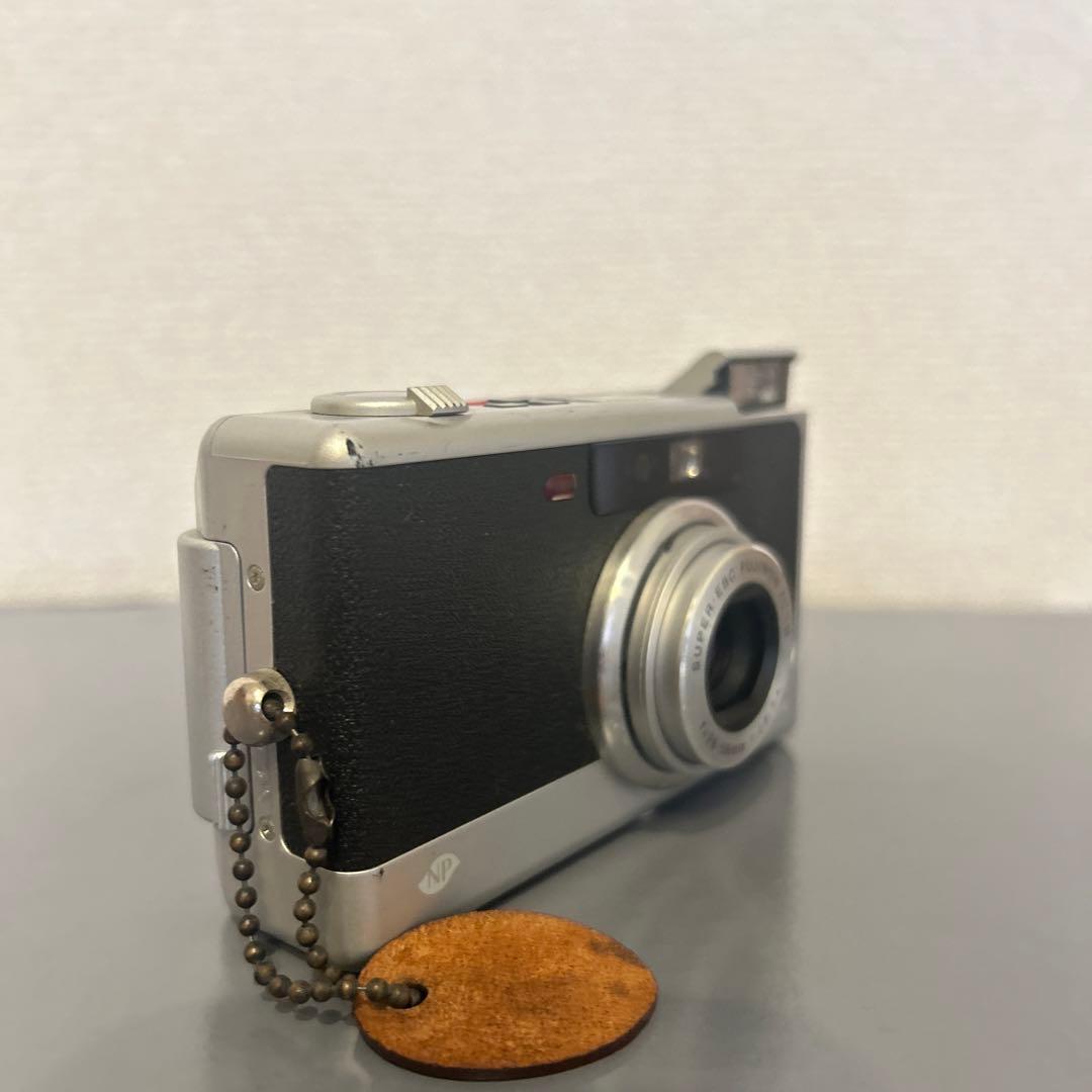富士フィルム NATURA コンパクトフィルムカメラ
