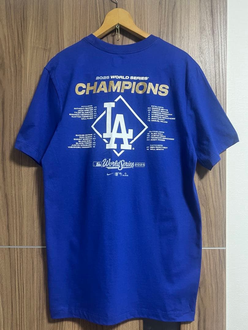 【背番号・選手名入り】ドジャース2025優勝記念Tシャツ Nike