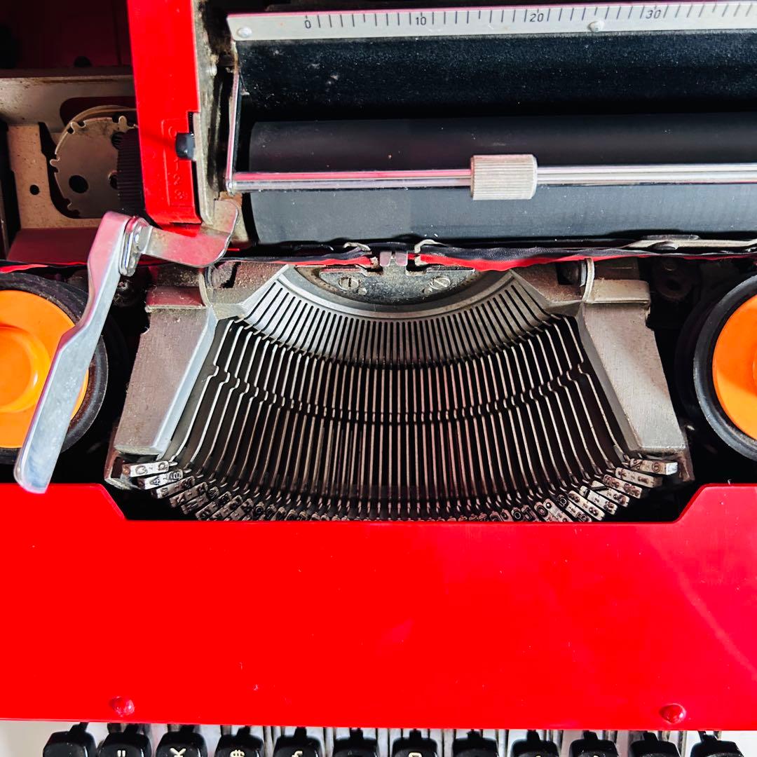 オリベッティ　バレンタイン