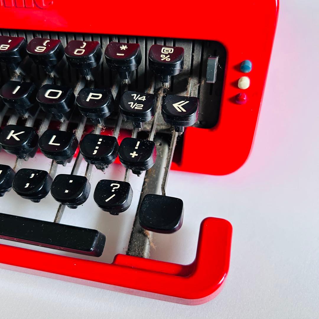 オリベッティ　バレンタイン