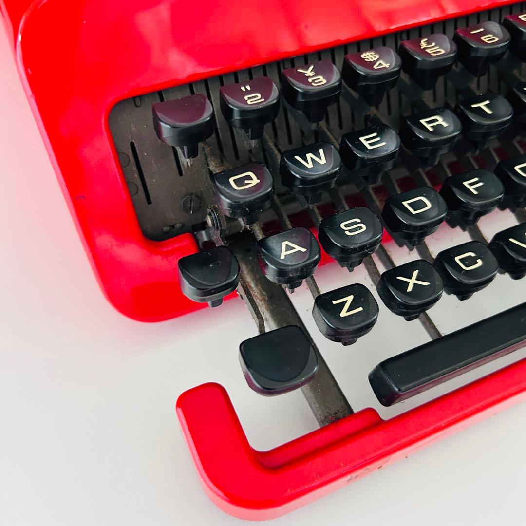 オリベッティ　バレンタイン