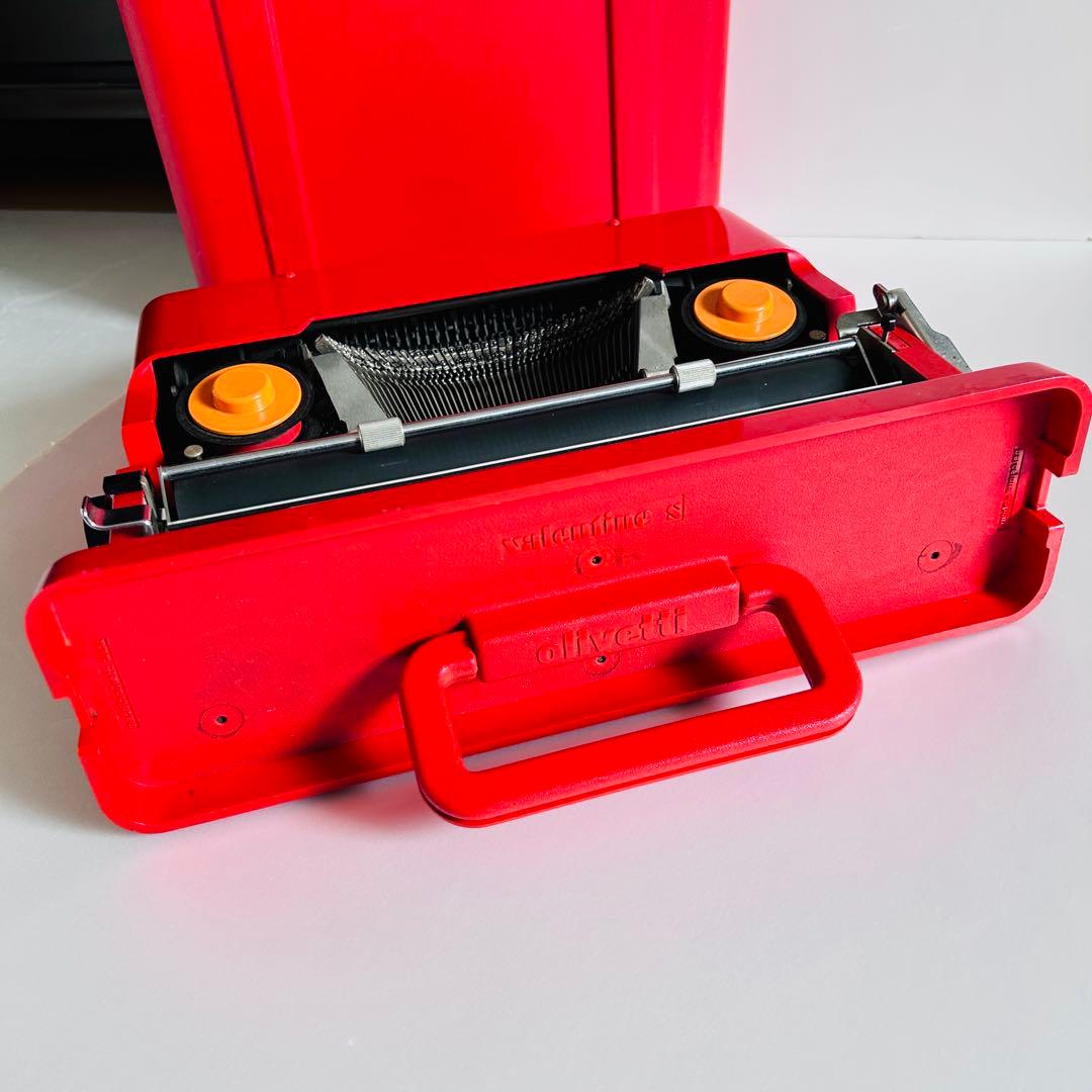 オリベッティ　バレンタイン