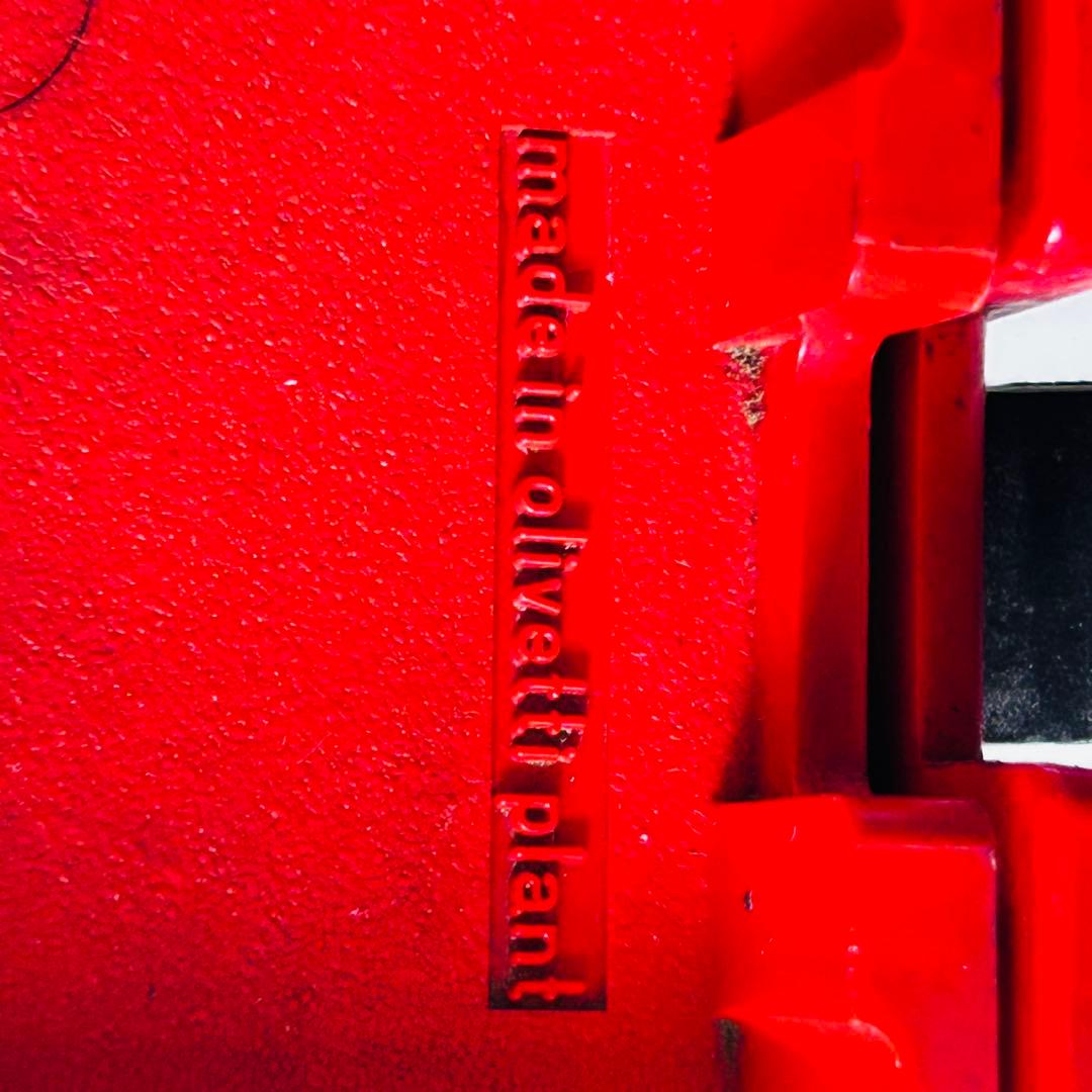 オリベッティ　バレンタイン