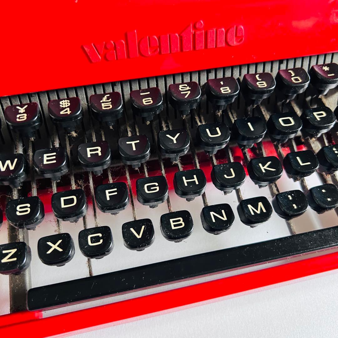 オリベッティ　バレンタイン