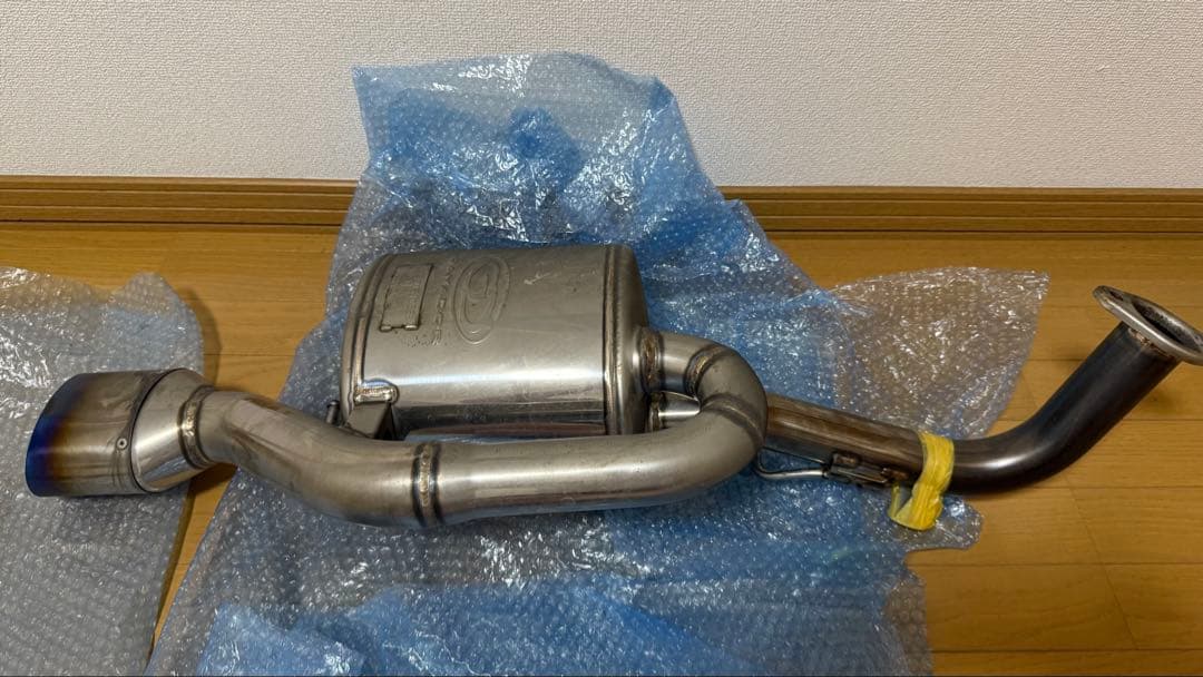追記 最終値下GANADOR PAE-083ST ヴィッツ GR マフラー