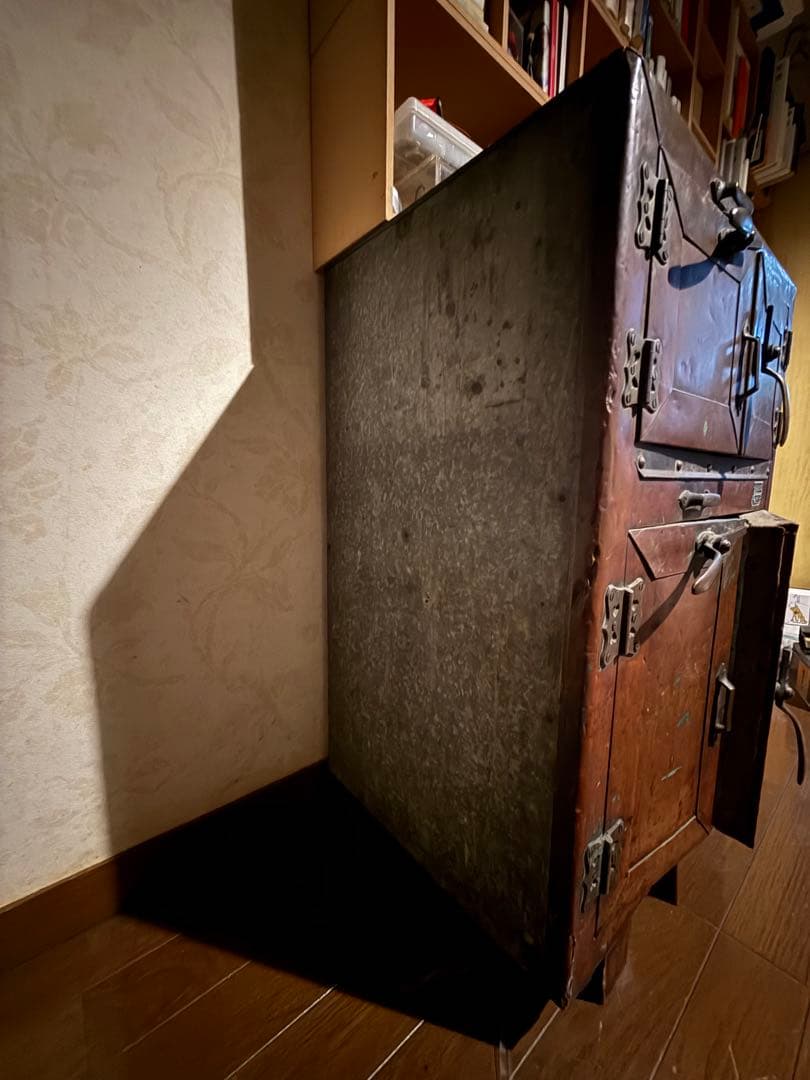 再値下げ！昭和レトロ 氷冷蔵庫 キルク入りNO.2／銅製アンティーク