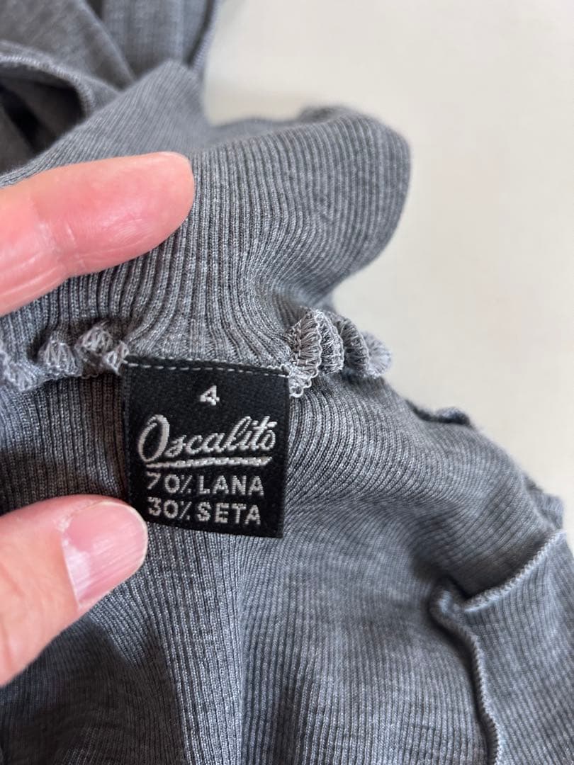 Oscalito タートルネック グレー 長袖 4