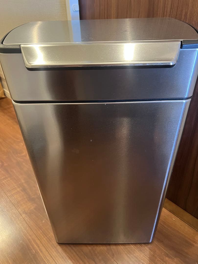 シルバー ステンレス ごみ箱 蓋付き　幅40cm