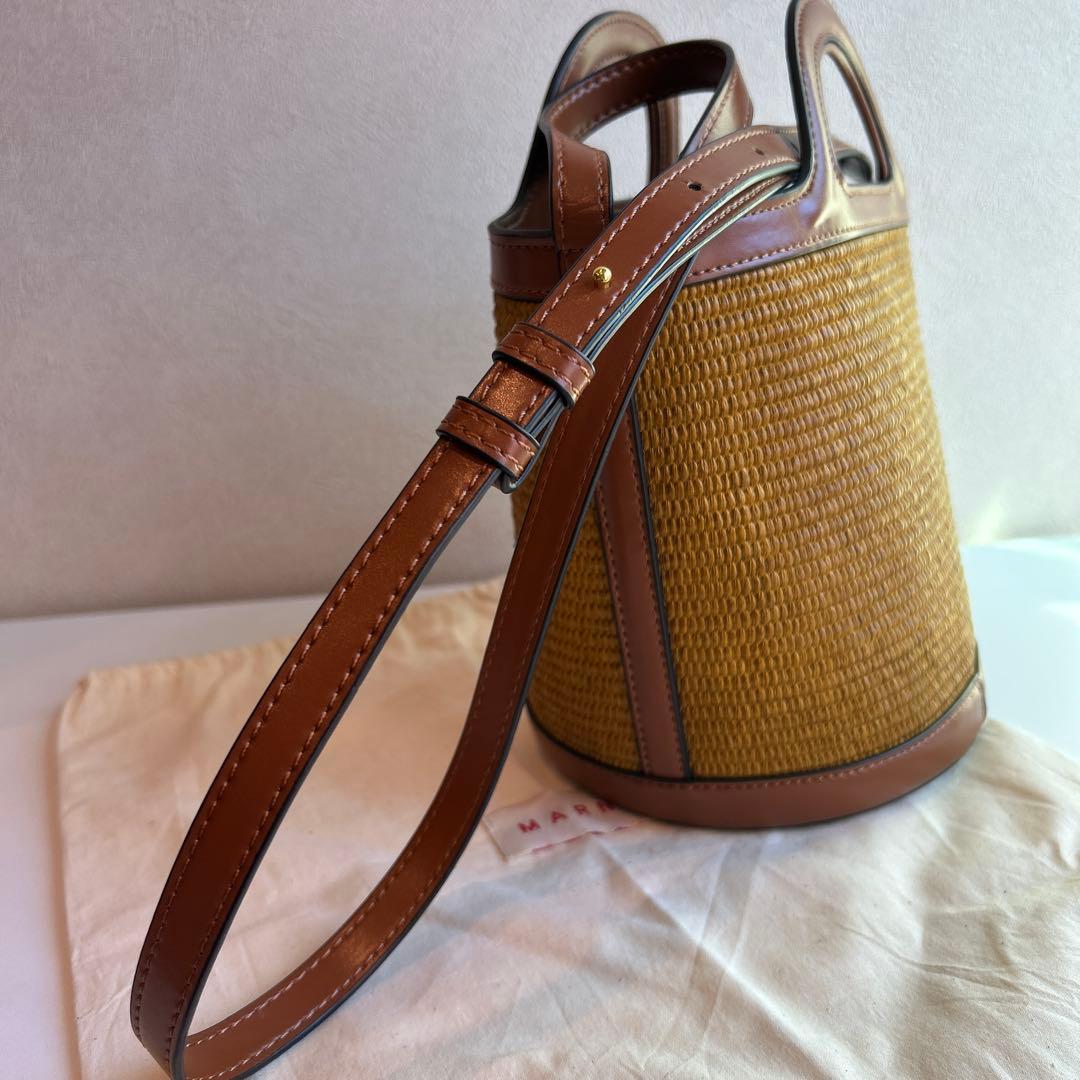 マルニ　カゴバッグ　ショルダーバッグ