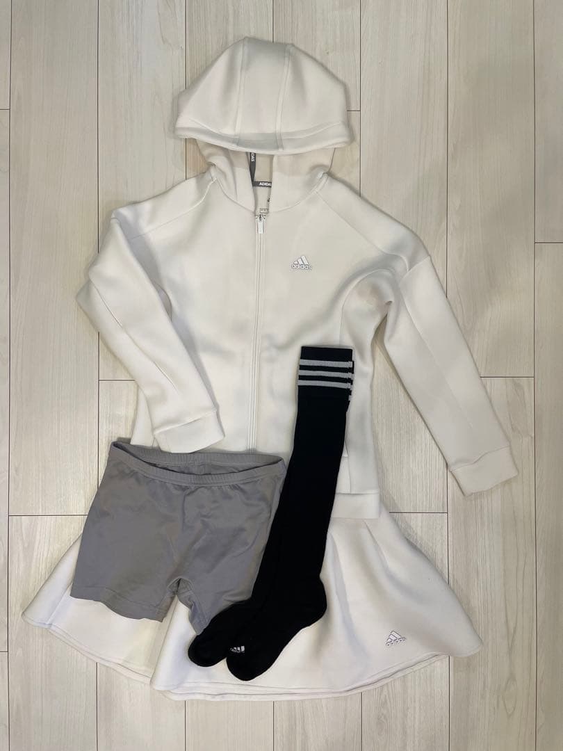 アディダス　アディダスゴルフ　adidas セットアップ　レディース