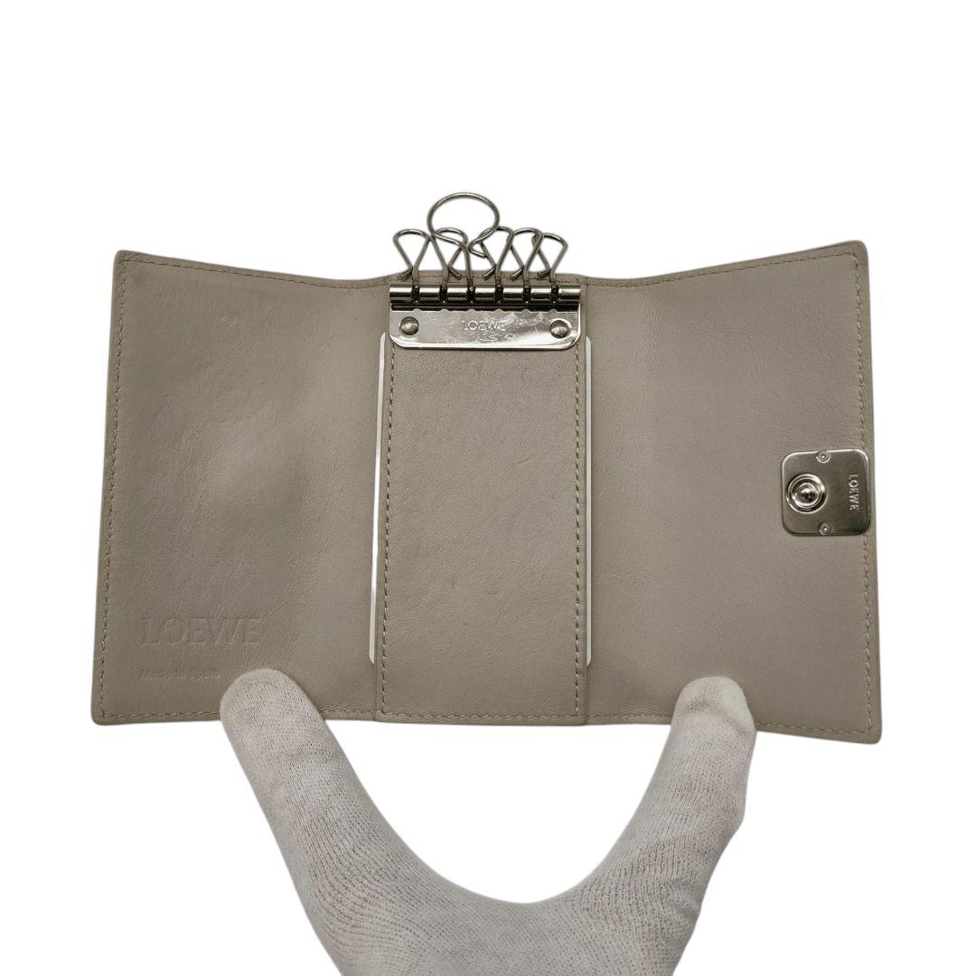 ロエベ　6連キーケース　アナグラム　ライトゴースト　ベージュ