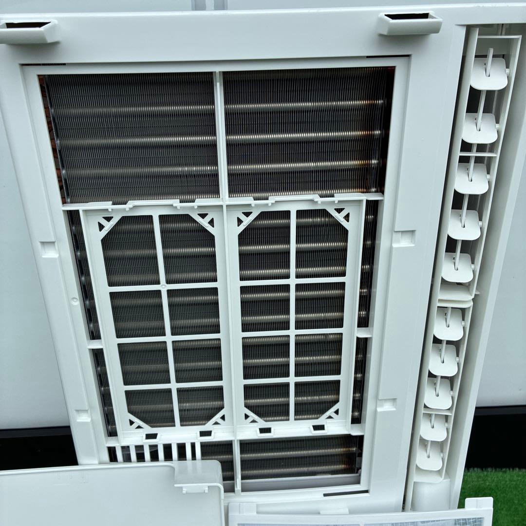 窓用エアコン コロナ 冷暖房除湿兼用 CWH-A1823R 極上品