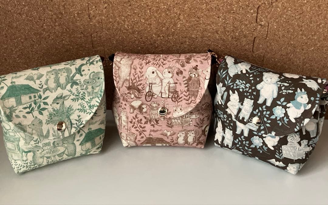 ポーチ　ユキエモン