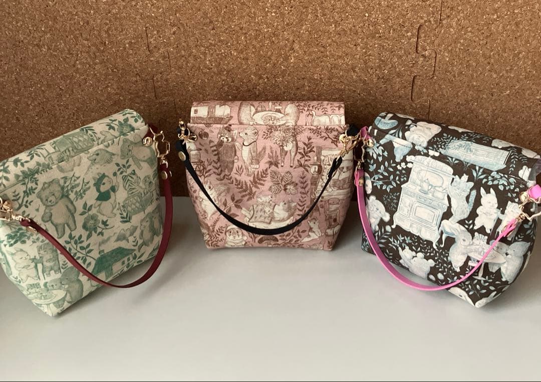 ポーチ　ユキエモン