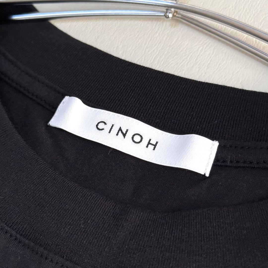 未使用✨チノ✨スカーフ柄フレアマキシワンピース　ブラック・レッド　ノースリーブ