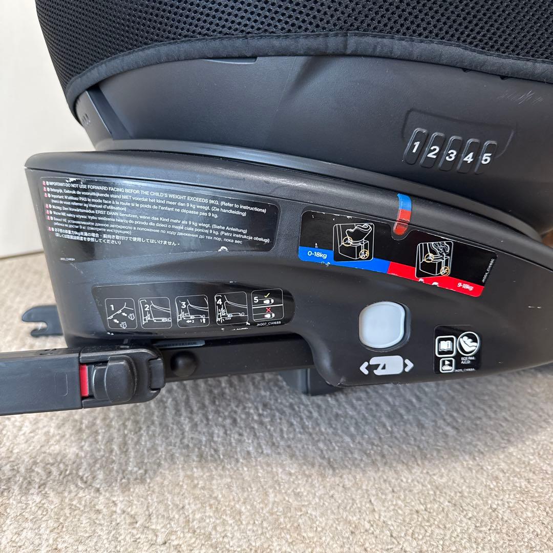 ジョイー　チャイルドシート　アーク360° ブラック