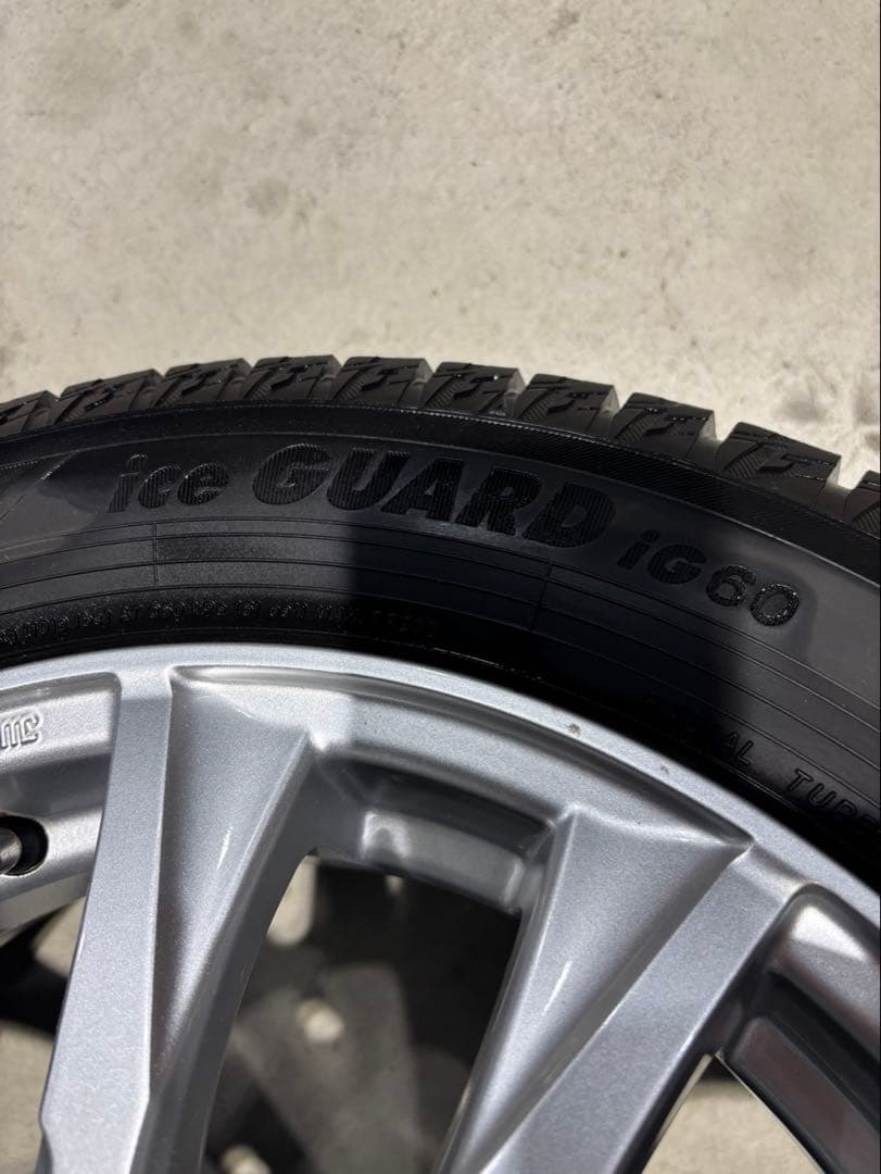 アルミとスタッドレスタイヤ 4本セット