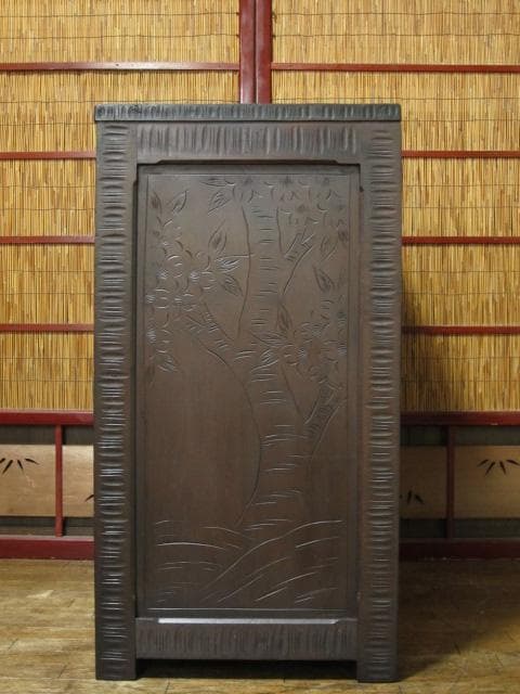 長野県 伝統工芸品 軽井沢彫り 桜 彫刻 4杯抽斗 時代箪笥/整理箪笥/チェスト