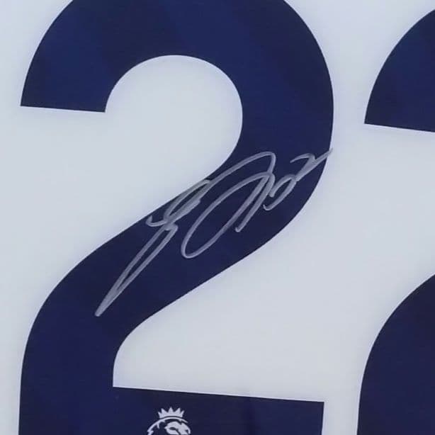 三笘薫 直筆サイン入りブライトン23/24ホームユニフォーム特製フレーム
