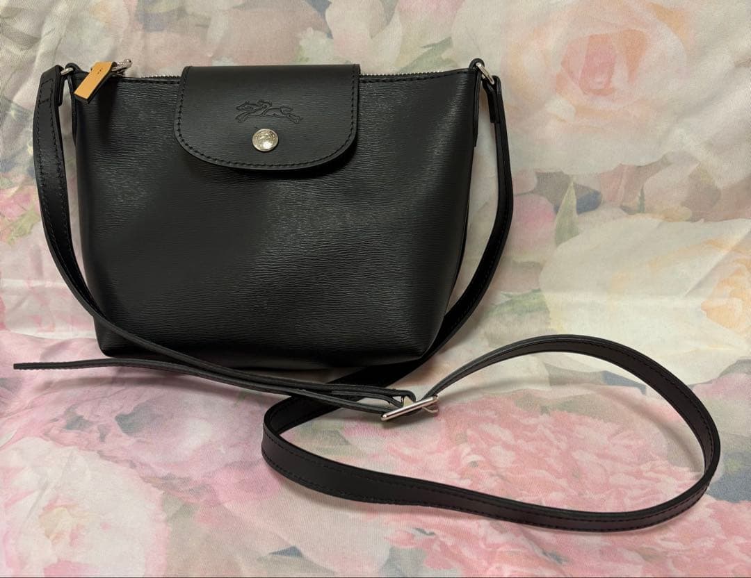 美品　ロンシャン　ショルダーバッグ